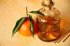 Mandarin oil